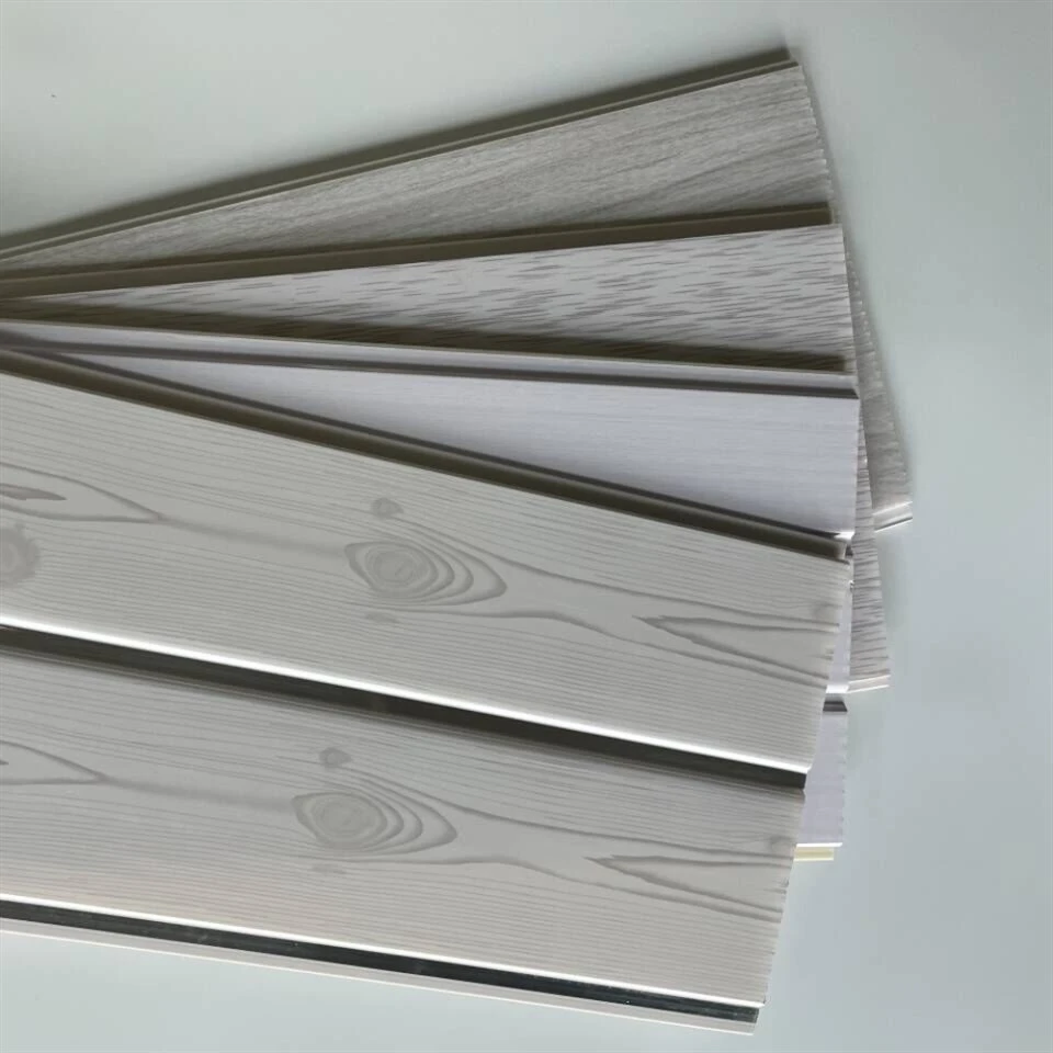 PVC strop od drveta